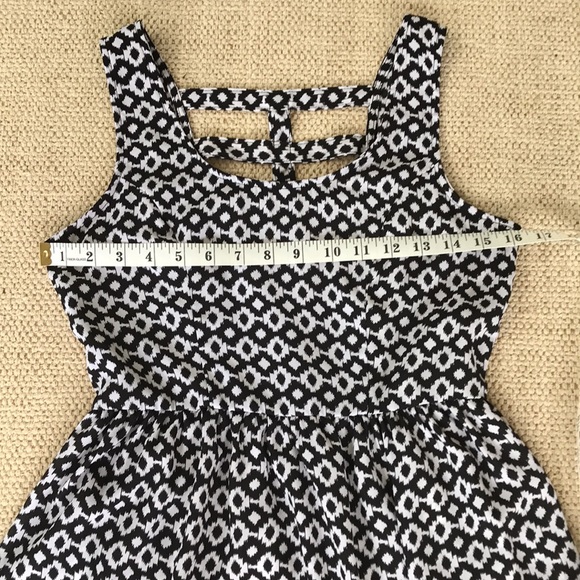 Flowy Mini Dress - Picture 8 of 10